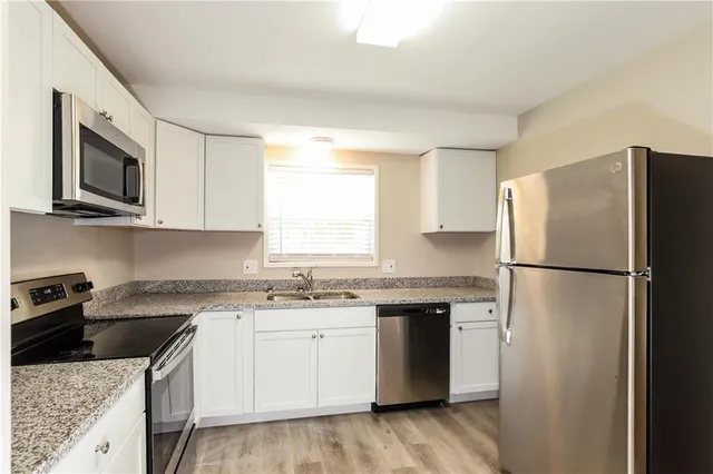 $1,720 | 5808 North Drury Avenue, Kansas City, MO 64119