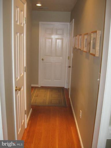 44886 Mallard Place Callaway, MD 20620 - Photo 13 of 30 a view of a hallway