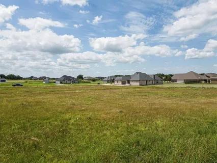 $92,500 | 1099 Deerfield Drive, Wills Point, TX 75169