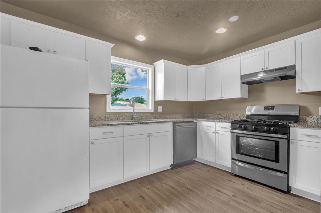 1220 California Street Lake Charles, LA 70607 - Photo 3 of 15