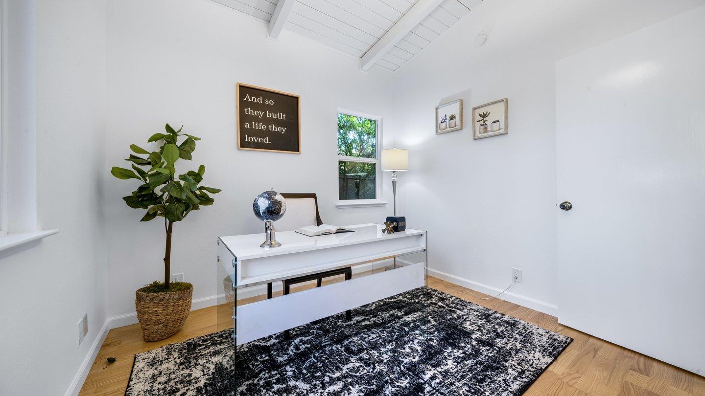 806 Rorke Way Palo Alto, CA 94303 - Photo 12 of 41 a living room with furniture and a potted plant