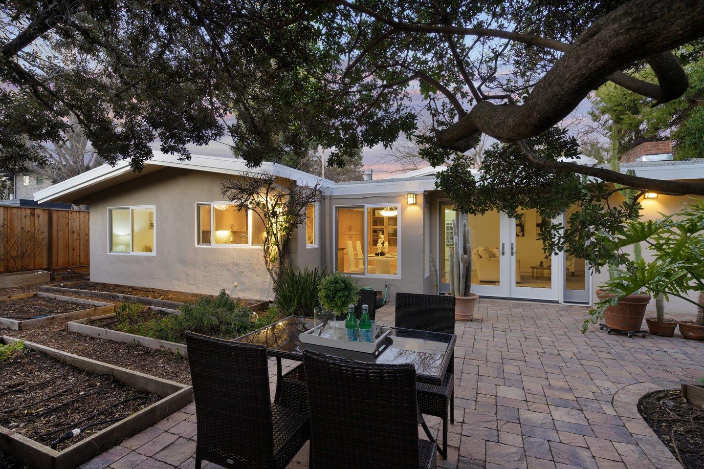 806 Rorke Way Palo Alto, CA 94303 - Photo 38 of 41 a front view of a house with garden