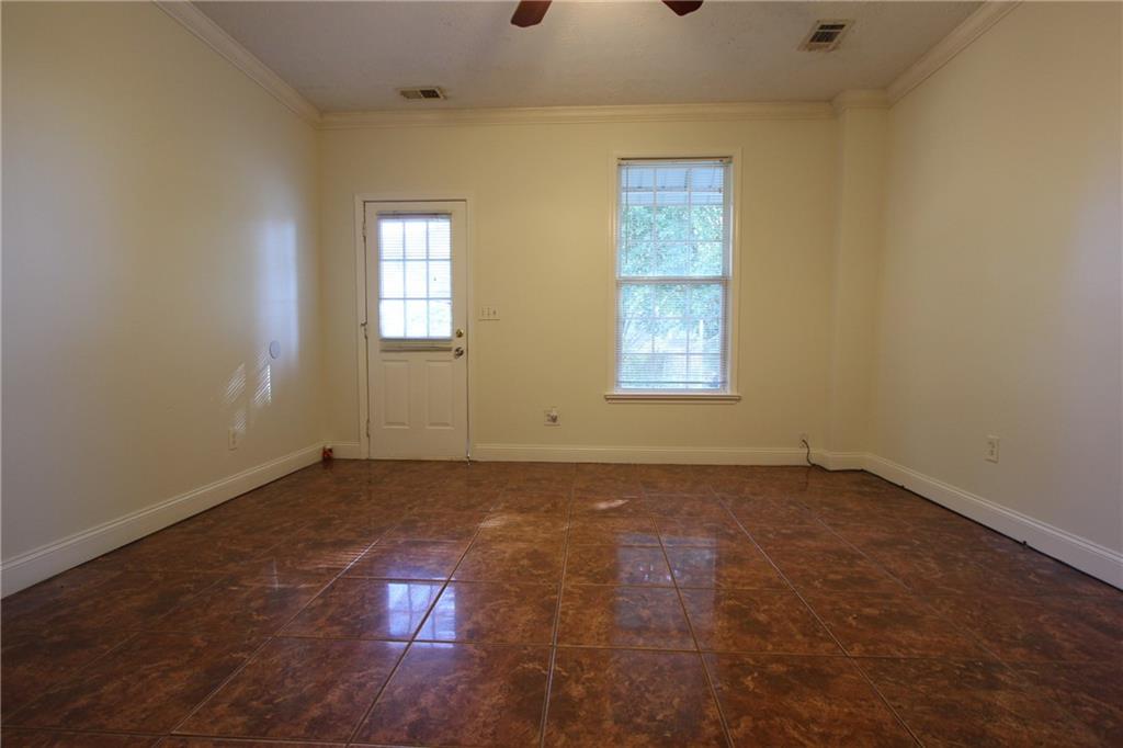 818 Springlake Road Lawrenceville, GA 30045 - Photo 6 of 74