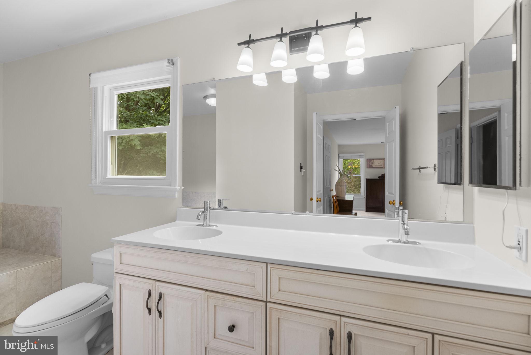 1338 Excaliber Lane Silver Spring, MD 20906 - Photo 31 of 48 Gallery Image 31