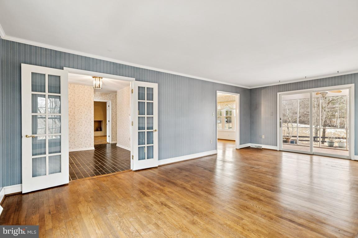 9033 Old Waterloo Road Warrenton, VA 20186 - Photo 18 of 49 Living Room to Screened Porch and Patio