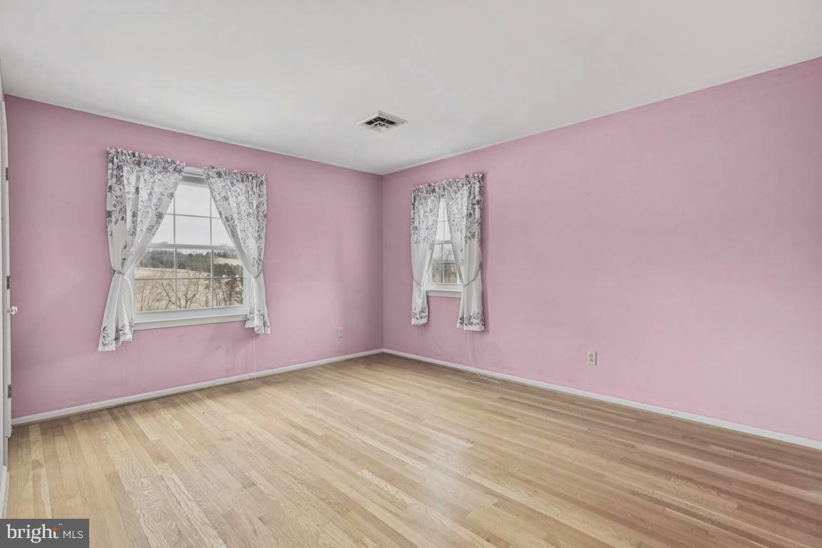 9033 Old Waterloo Road Warrenton, VA 20186 - Photo 24 of 49 Bedroom Three