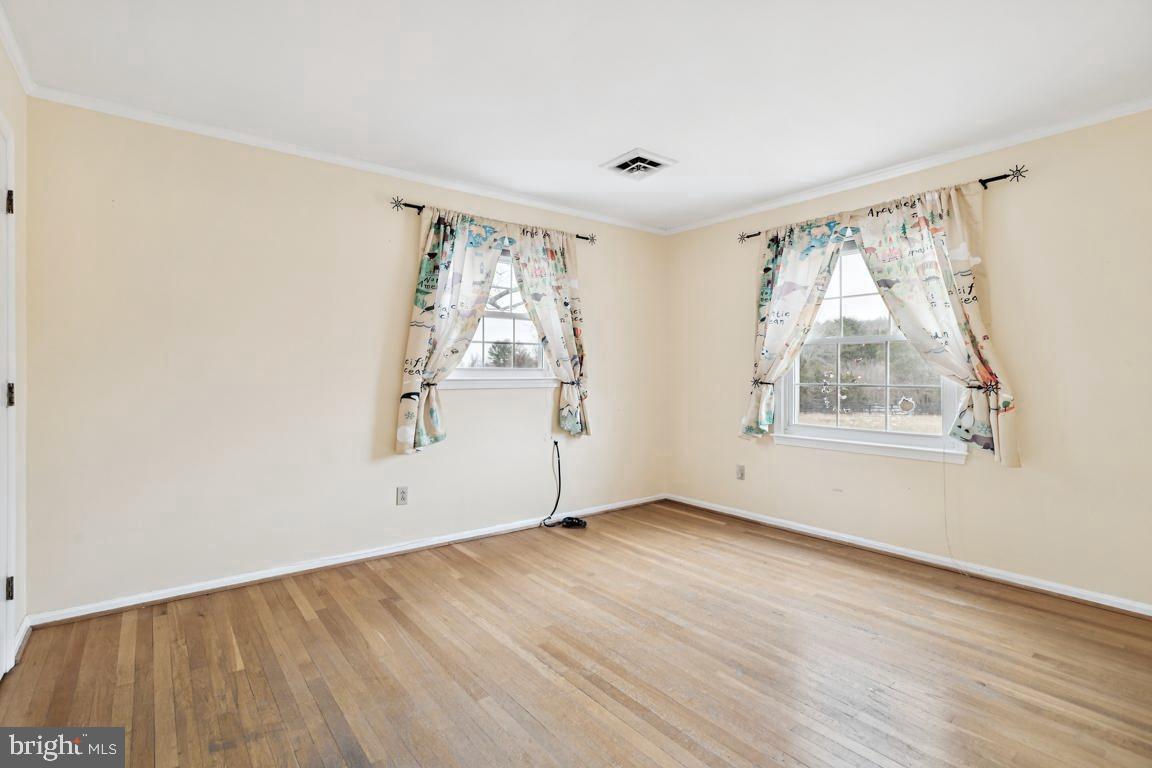 9033 Old Waterloo Road Warrenton, VA 20186 - Photo 25 of 49 Bedroom Four