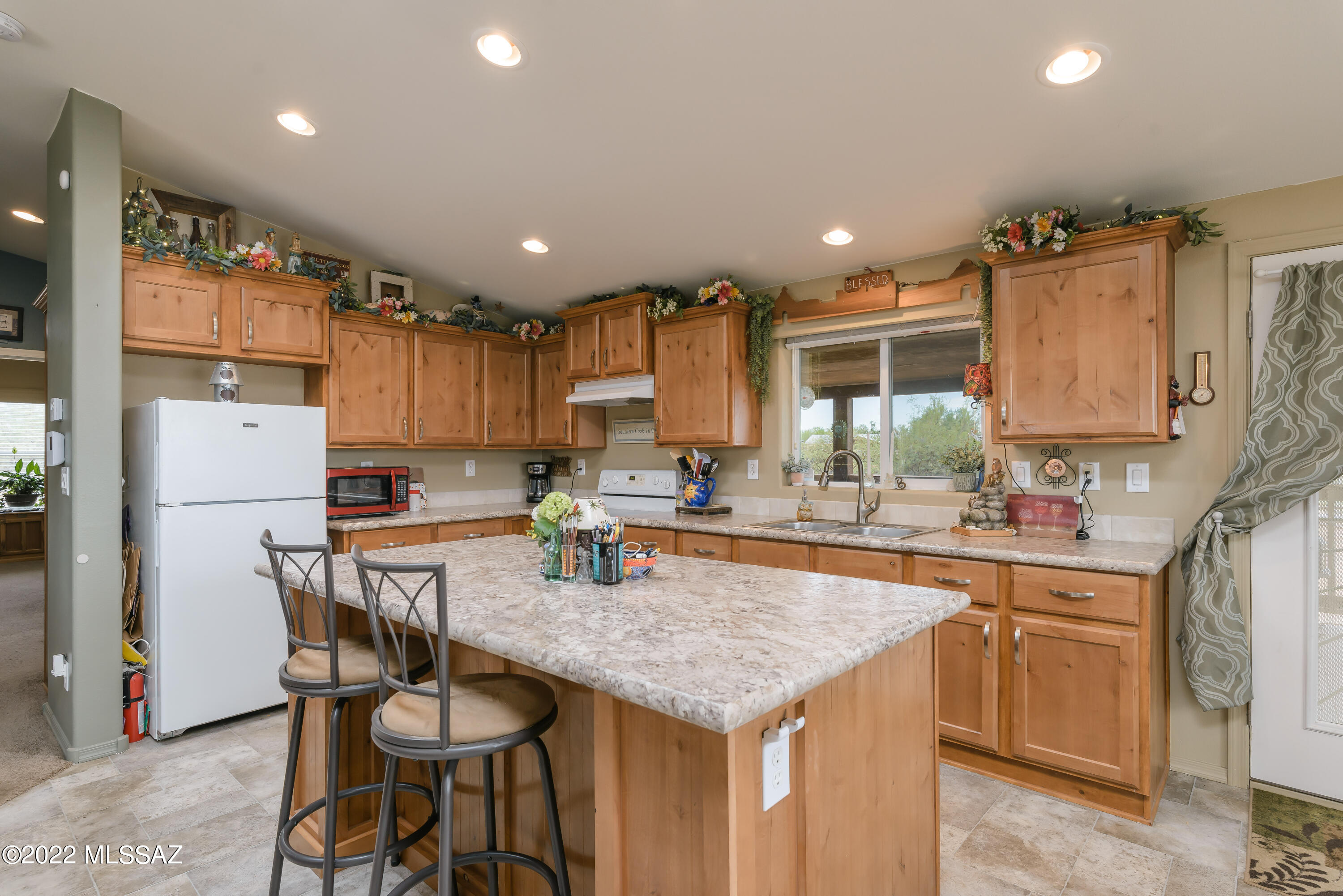 6168 North Desert Trail Road Tucson, AZ 85743 - Photo 6 of 33