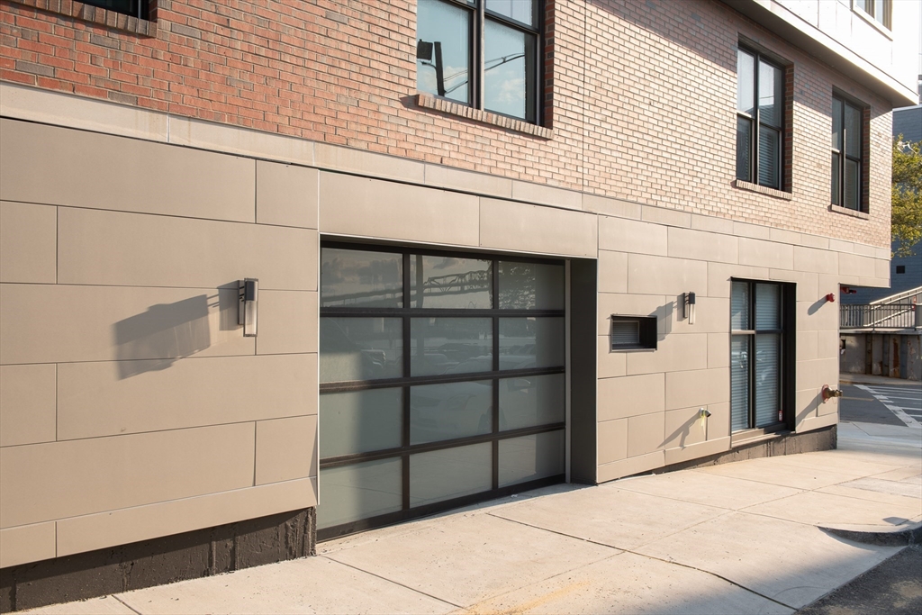 425 Border Street, Unit 305 Boston, MA 02128 - Photo 18 of 21