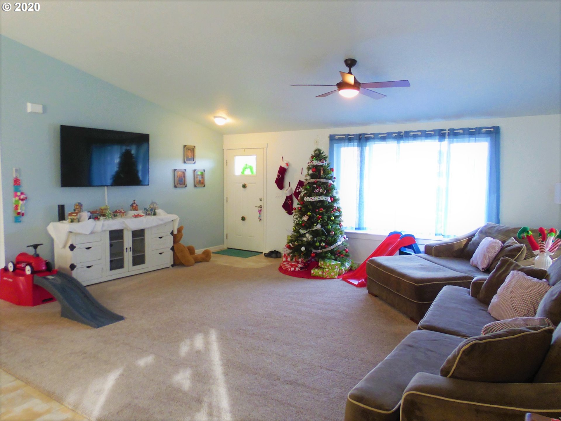 450 Reston Road Tenmile, OR 97481 - Photo 8 of 29