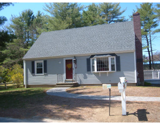 10 Brooks Road Salisbury, MA 01952 - Photo 1 of 8 Gallery Image 1