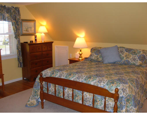 10 Brooks Road Salisbury, MA 01952 - Photo 6 of 8 Gallery Image 6