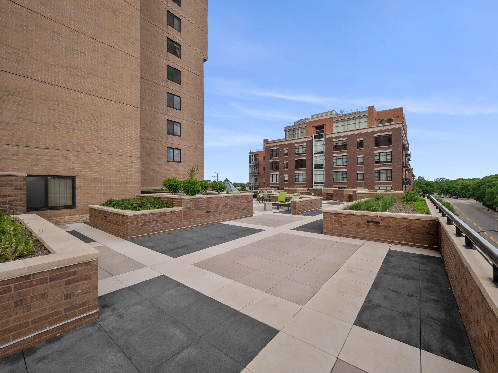 20 Northeast 2nd Street, Unit P1902 Minneapolis, MN 55413 - Photo 18 of 70