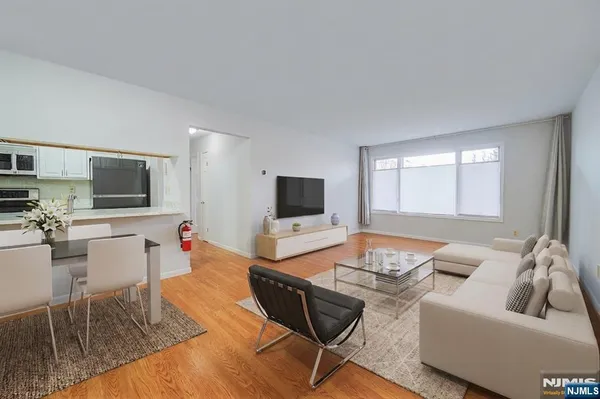 $515,000 | 216 Washington, Unit A, Fort Lee, NJ 07024