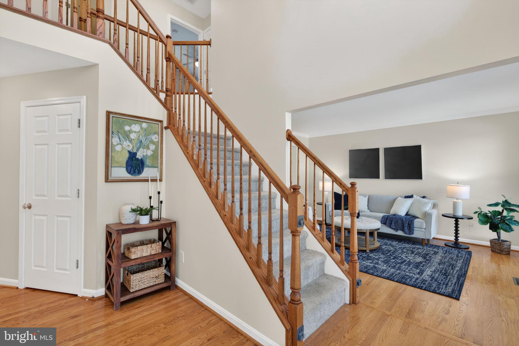 6090 Old Washington Road Elkridge, MD 21075 - Photo 3 of 86 Inviting entryway with elegant staircase.
