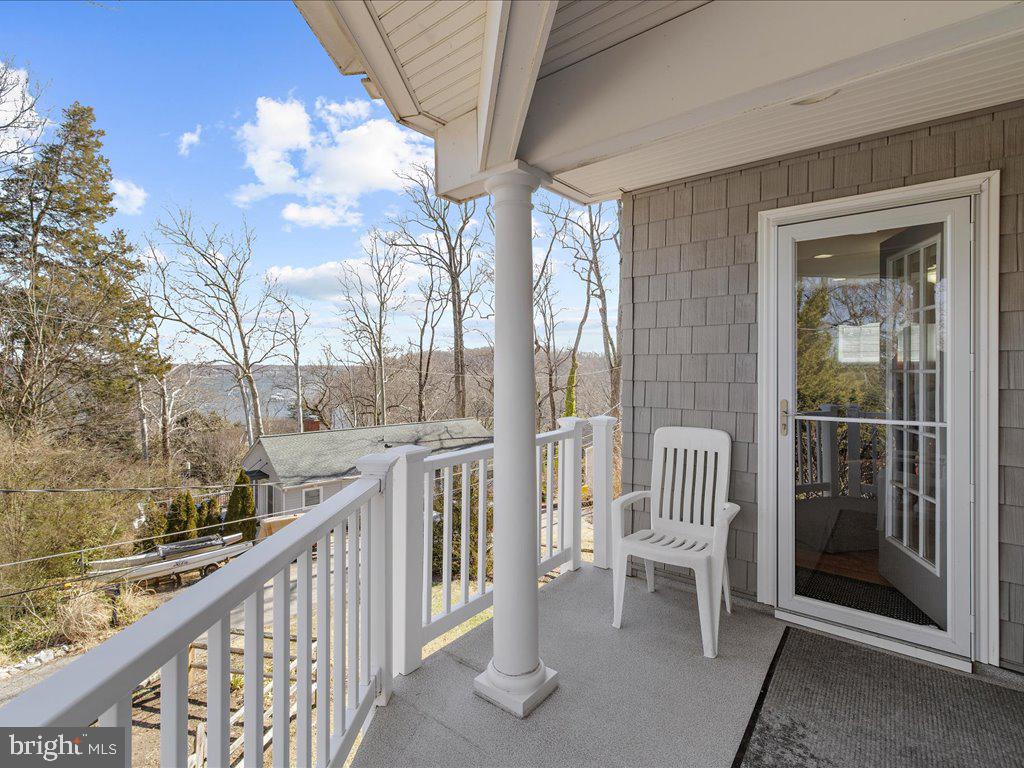 1735 Broadlee Trail Annapolis, MD 21401 - Photo 29 of 65 a view of balcony with furniture