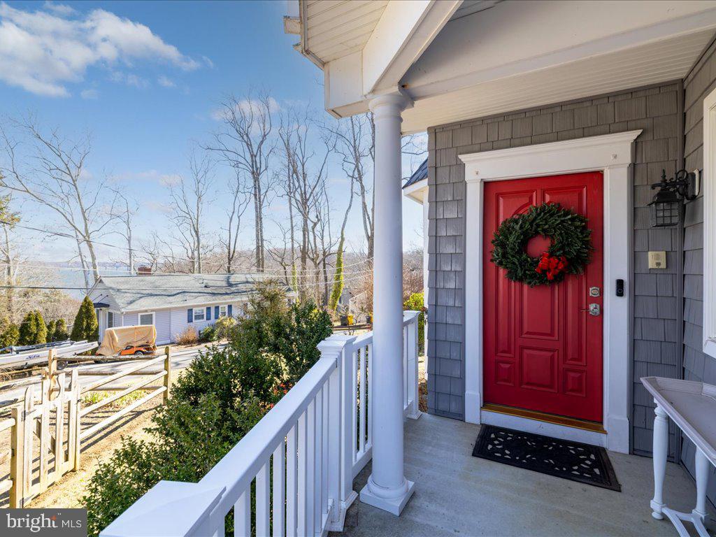 1735 Broadlee Trail Annapolis, MD 21401 - Photo 9 of 65 Front entrance - Severn River view to the left