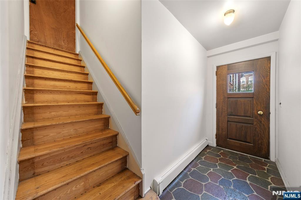 209 8th Street Fairview, NJ 07022 - Photo 21 of 38