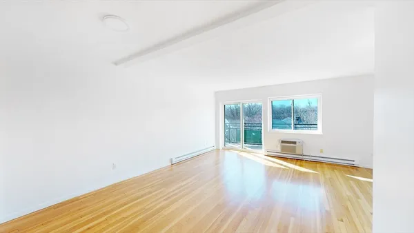 $2,495 | 525 Highland Avenue, Unit 40, Malden, MA 02148