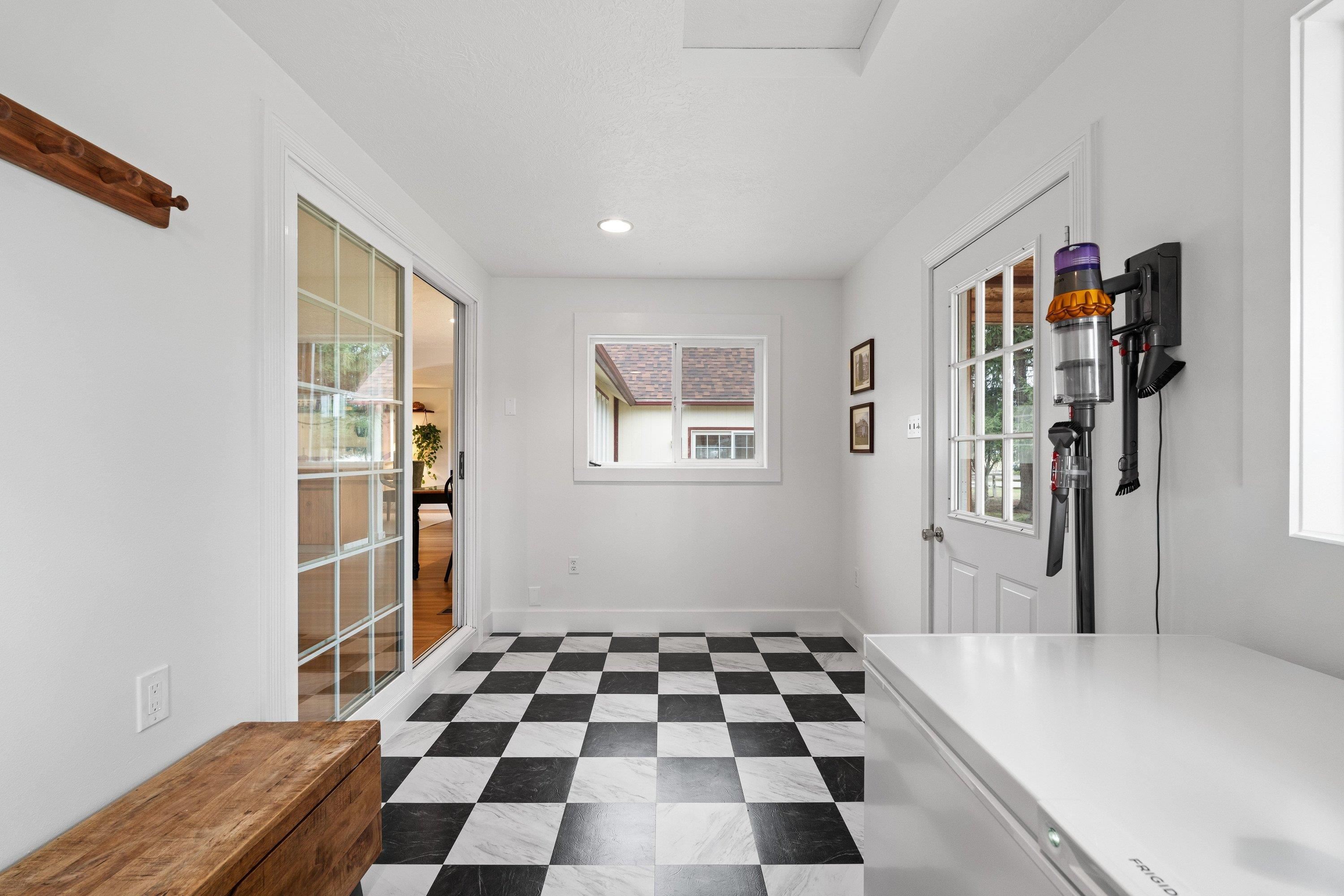 2202 South Progress Road Spokane Valley, WA 99037 - Photo 25 of 49