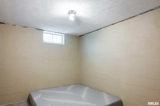 $265,000 | 5680 State Rte 146 East, Vienna, IL 62995