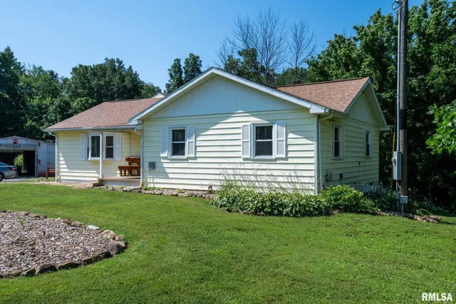 $265,000 | 5680 State Rte 146 East, Vienna, IL 62995