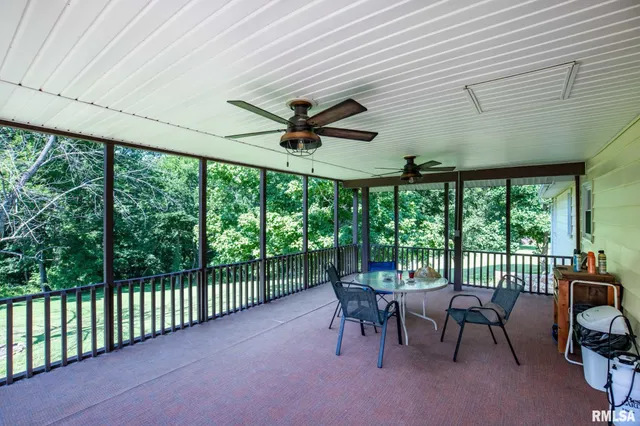 $265,000 | 5680 State Rte 146 East, Vienna, IL 62995