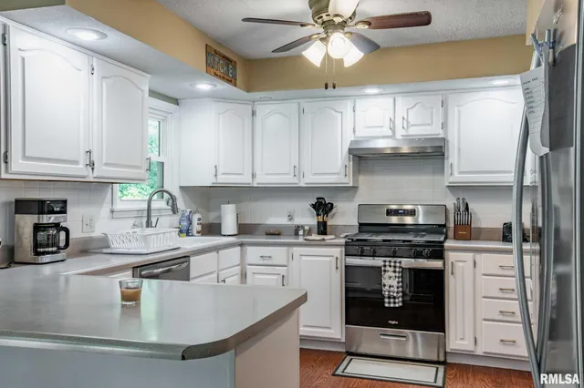 $265,000 | 5680 State Rte 146 East, Vienna, IL 62995