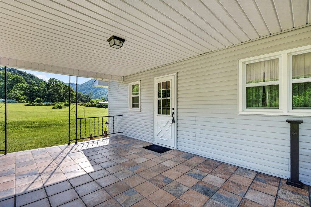 745 Veterans Road Broadford, VA 24316 - Photo 32 of 48 Gallery Image 32