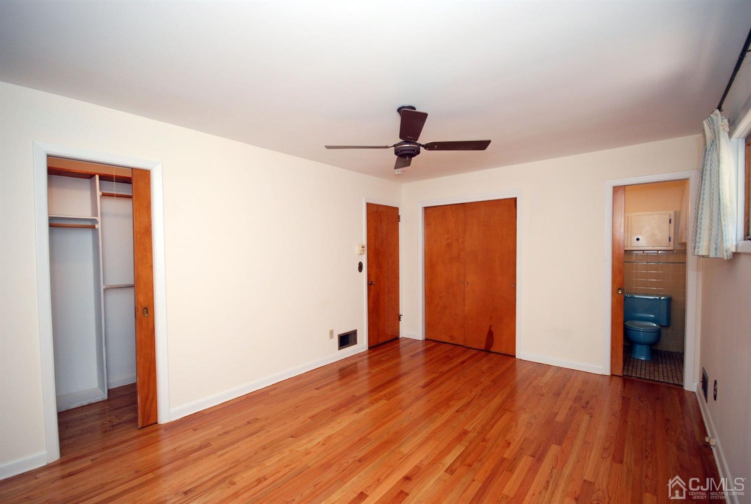 602 Ashland Road Middlesex, NJ 08846 - Photo 7 of 34 Gallery Image 7