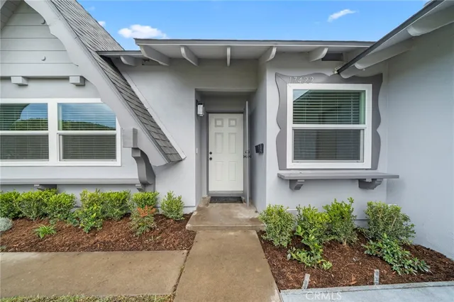 $4,600 | 17422 Meer Circle, Huntington Beach, CA 92647