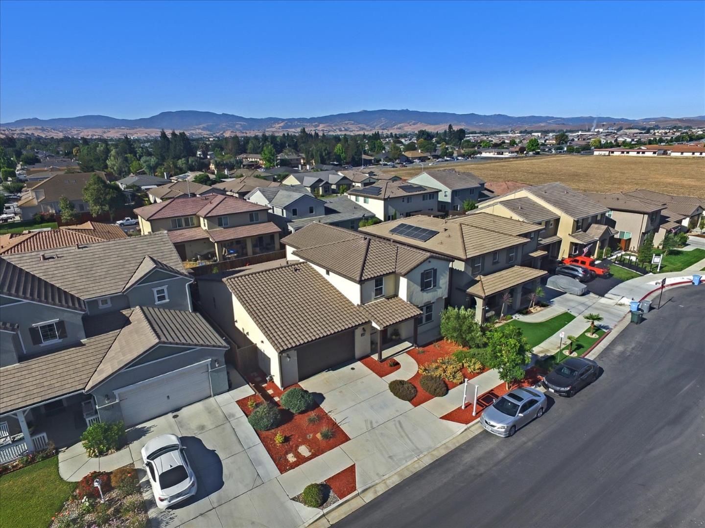 1081 Cabrillo Drive Hollister, CA 95023 - Photo 48 of 60