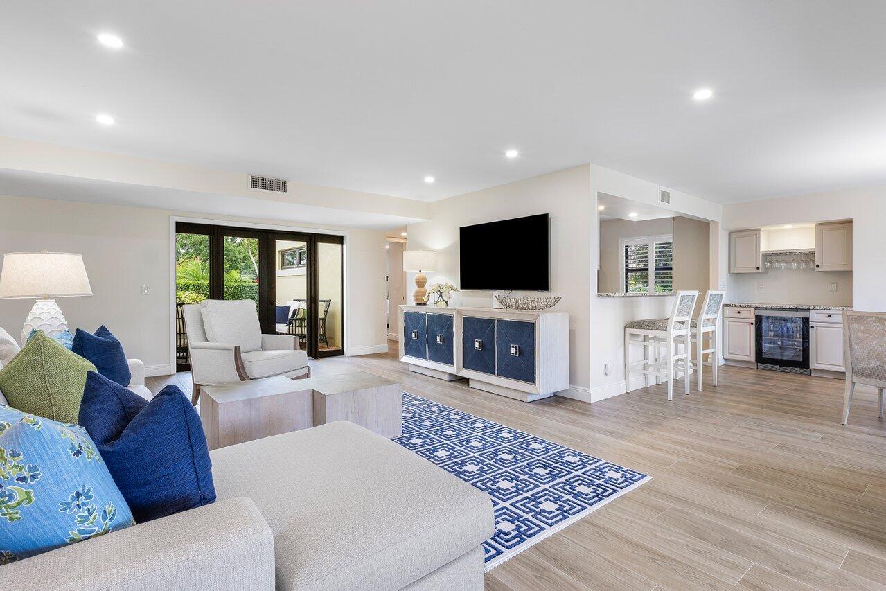 3721 North Quail Ridge Drive, Unit BOBWHITE C Boynton Beach, FL 33436 - Photo 7 of 51 Interior living area