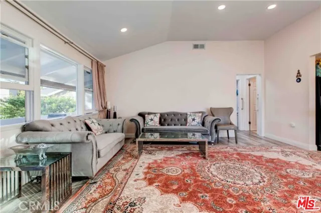 $1,360,000 | 906 Flagler Lane, Redondo Beach, CA 90278