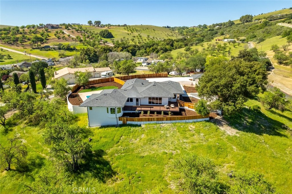 1026 Merry Hill Road Paso Robles, CA 93446 - Photo 65 of 66