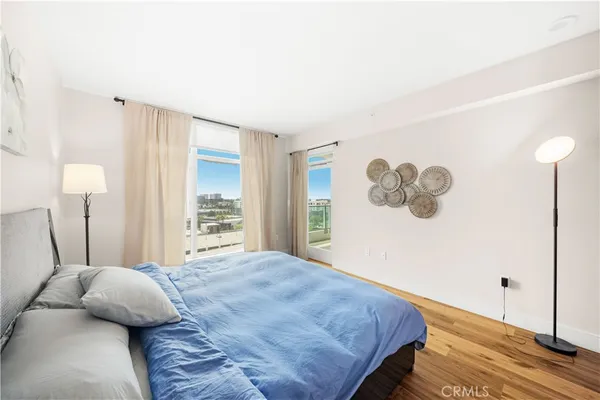 $1,170,000 | 3131 Michelson Drive, Unit 1206, Irvine, CA 92612