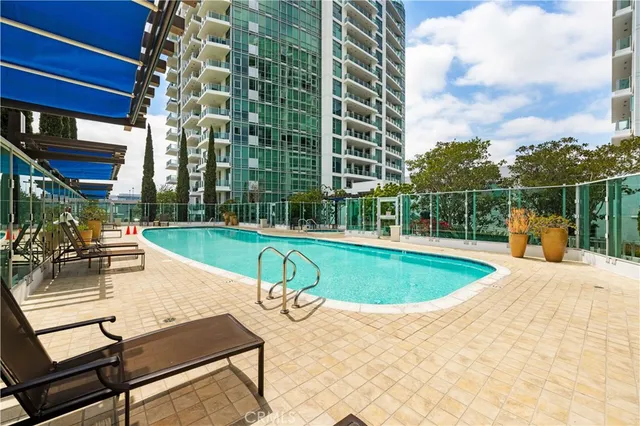 $1,170,000 | 3131 Michelson Drive, Unit 1206, Irvine, CA 92612