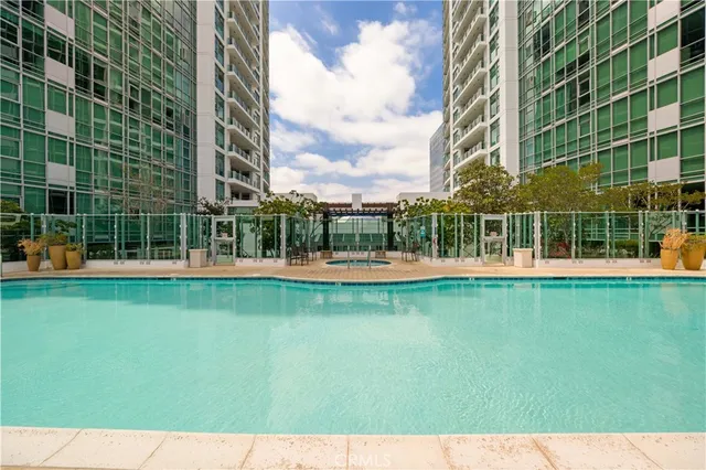 $1,170,000 | 3131 Michelson Drive, Unit 1206, Irvine, CA 92612