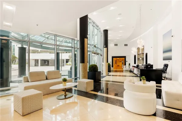 $1,170,000 | 3131 Michelson Drive, Unit 1206, Irvine, CA 92612