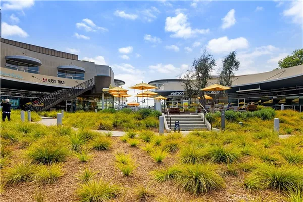 $1,170,000 | 3131 Michelson Drive, Unit 1206, Irvine, CA 92612