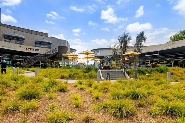 $1,170,000 | 3131 Michelson Drive, Unit 1206, Irvine, CA 92612