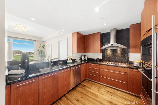 $1,170,000 | 3131 Michelson Drive, Unit 1206, Irvine, CA 92612