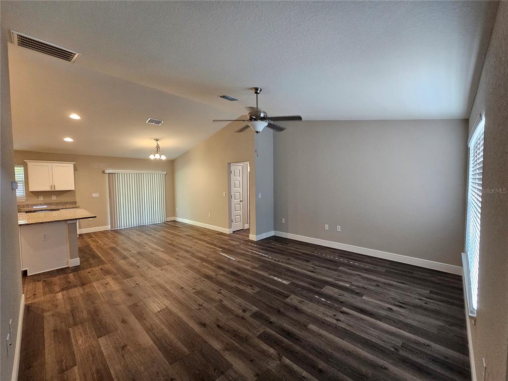 16 Larch Course Terrace Ocala, FL 34480 - Photo 2 of 30