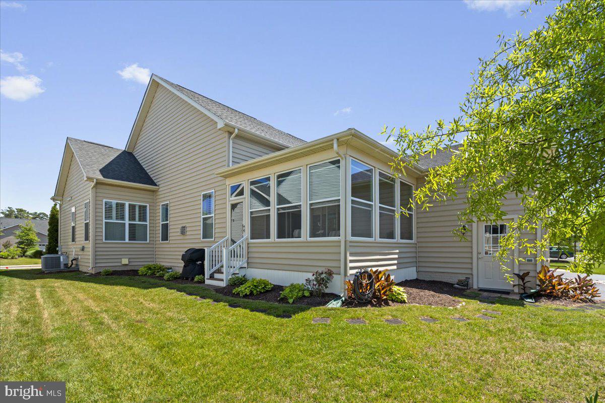 13904 Ensign Road Solomons, MD 20688 - Photo 3 of 42 Back Screened Porch