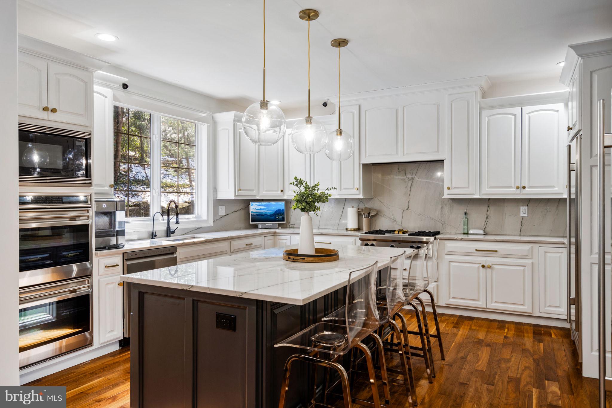 1321 Arrowmink Road Villanova, PA 19085 - Photo 7 of 38