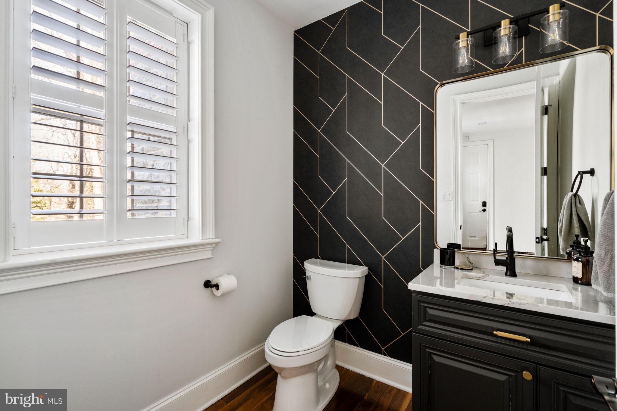 1321 Arrowmink Road Villanova, PA 19085 - Photo 10 of 38