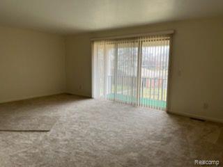 29606 Middlebelt Road, Unit 2804 Farmington Hills, MI 48334 - Photo 5 of 17