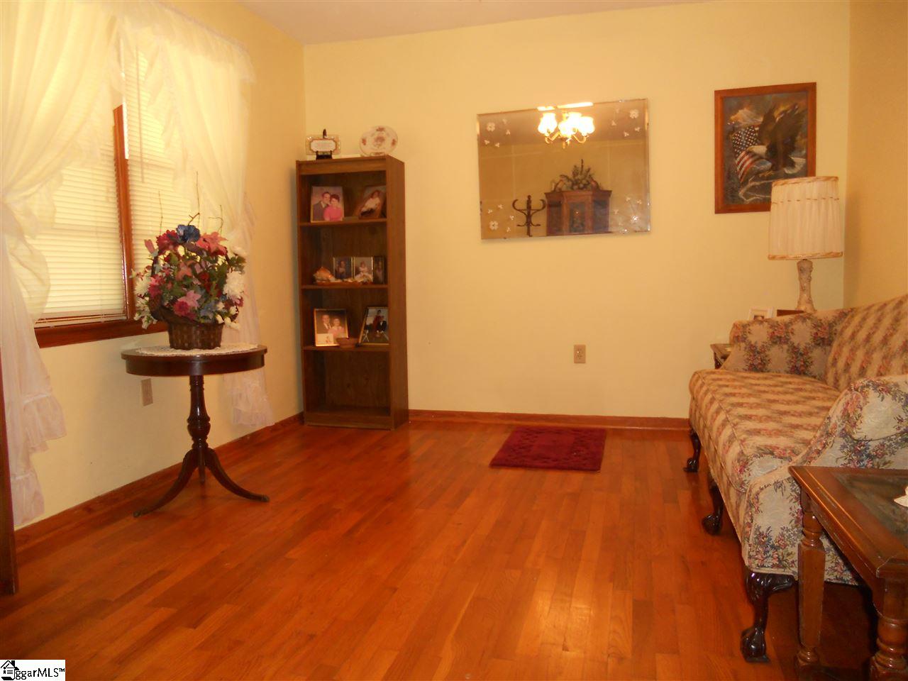 474 Johnson Road Easley, SC 29642 - Photo 20 of 36 Gallery Image 20