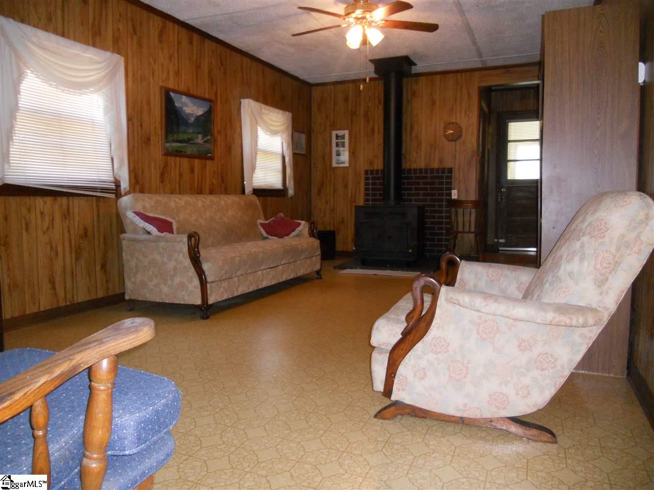 474 Johnson Road Easley, SC 29642 - Photo 5 of 36 Gallery Image 5