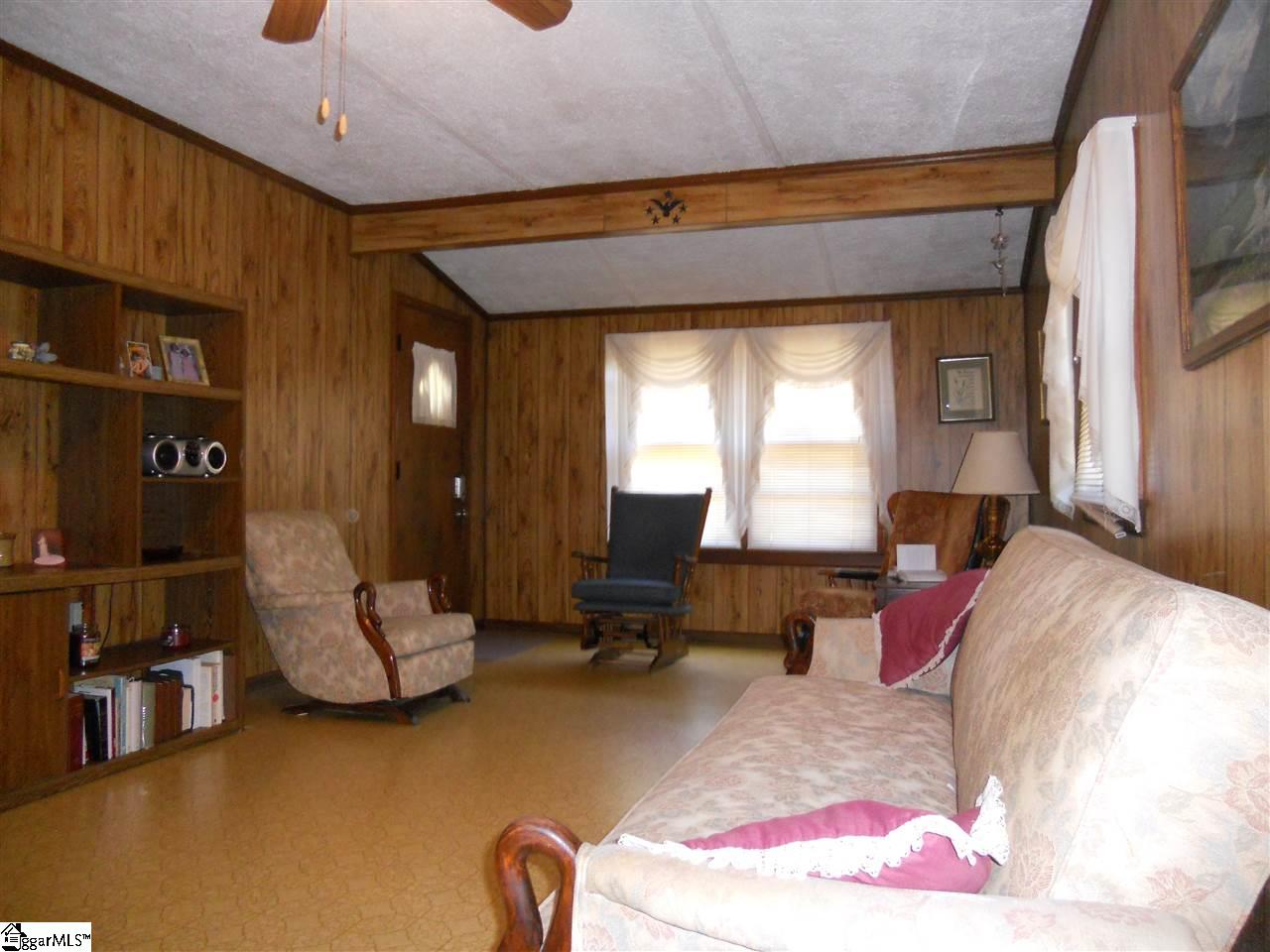 474 Johnson Road Easley, SC 29642 - Photo 6 of 36 Gallery Image 6